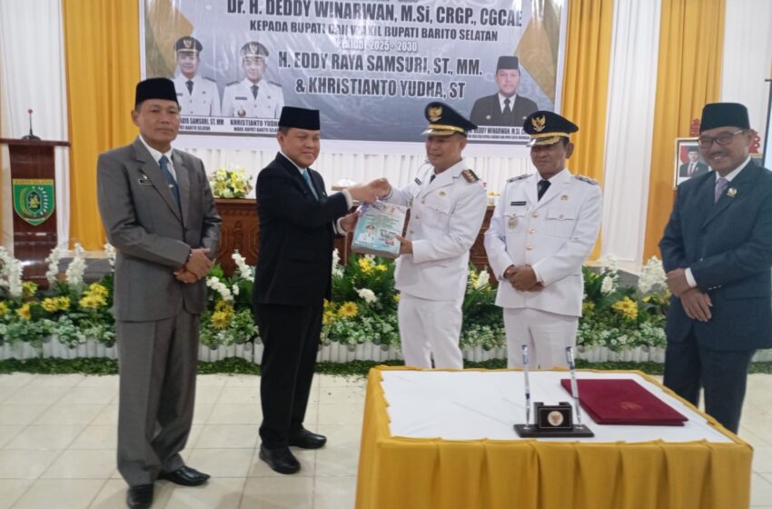  Serah Terima Jabatan Bupti dan Wakil Bupati Barsel Digelar