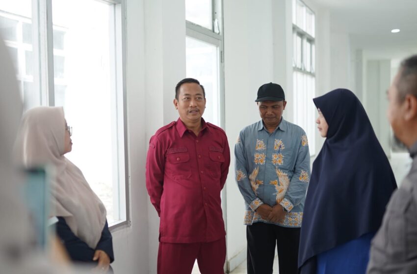  Bupati Sukamara Audiensi di Kuala Jelai dan Kunjungi UPT Puskesmas Jelai