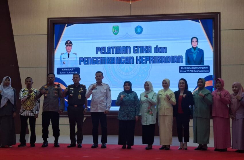  Sunardi Buka Kegiatan Pelatihan Etika Kader PKK 