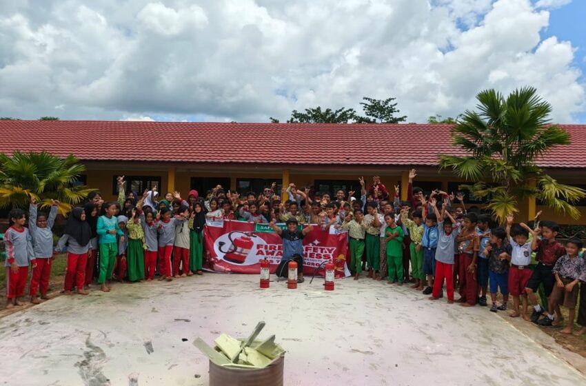  Sosialisasi Bahaya Api dan Kebakaran Lingkungan Digelar di SDS Tunas Agro 2 Bukit Santuai